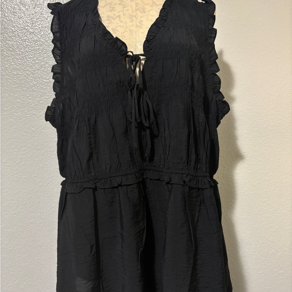 NWT Black Ruffle Smocked Bodice Top - Picture 2 of 4
